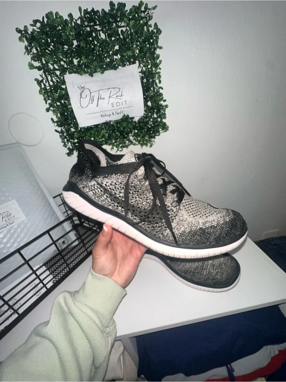 Nike Women's Black & White Knit Athletic Shoes